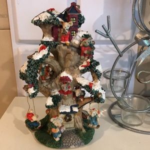 MUSICAL POLY CHRISTMAS TREE